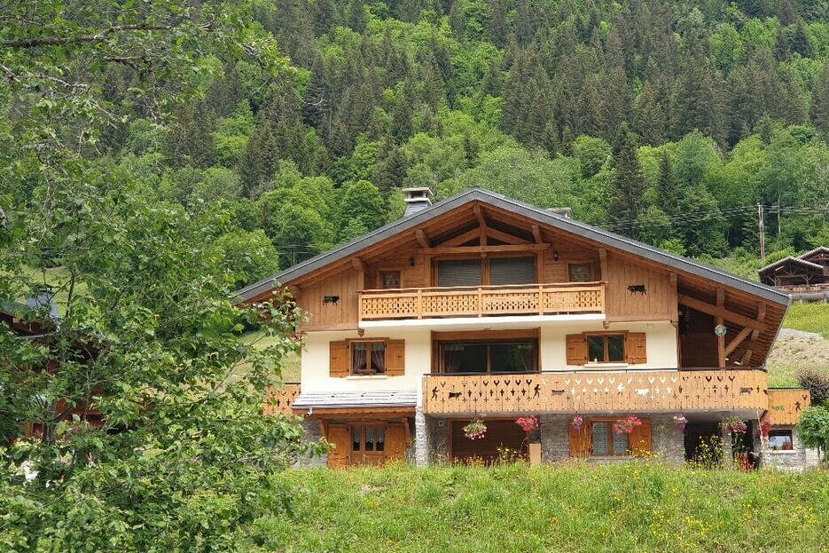 Chalet L'Ortaz 2 à 5 pers. Chalet L'Ortaz 2 à 5 pers.